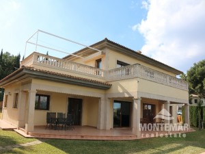 Villa in Santa Ponsa for sale