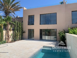 Modern townhouse with pool in Ses Salines