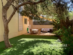Spacious apartment for sale near the sea and the port in Colonia Sant Jordi