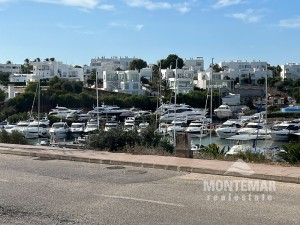 Building plot with views of the harbour in Cala d'Or 