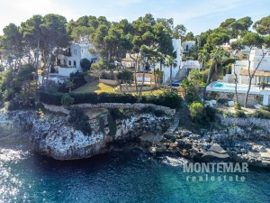 Fantastic villa in Cala d'Or with sea views and direct sea access