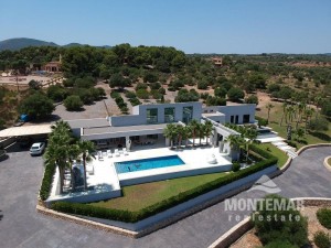 Cala Mandia - Impressive villa with fantastic view 