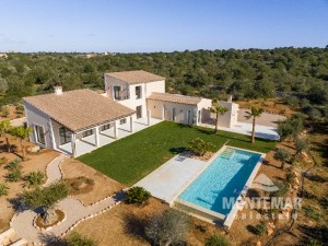 Country house new construction with beautiful view of Ses Salines