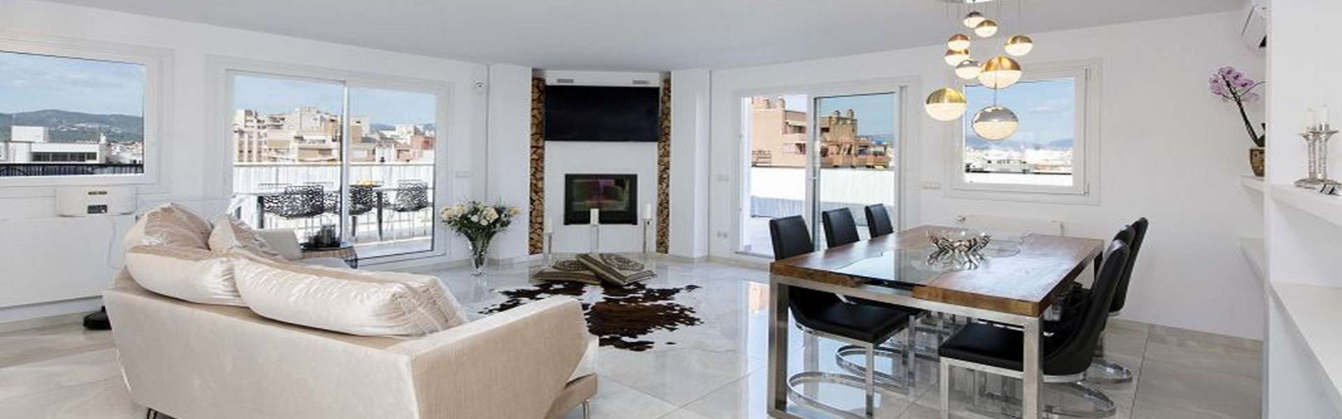 Palma/Old Town - Penthouse with view to the cathedral, the sea and the harbor