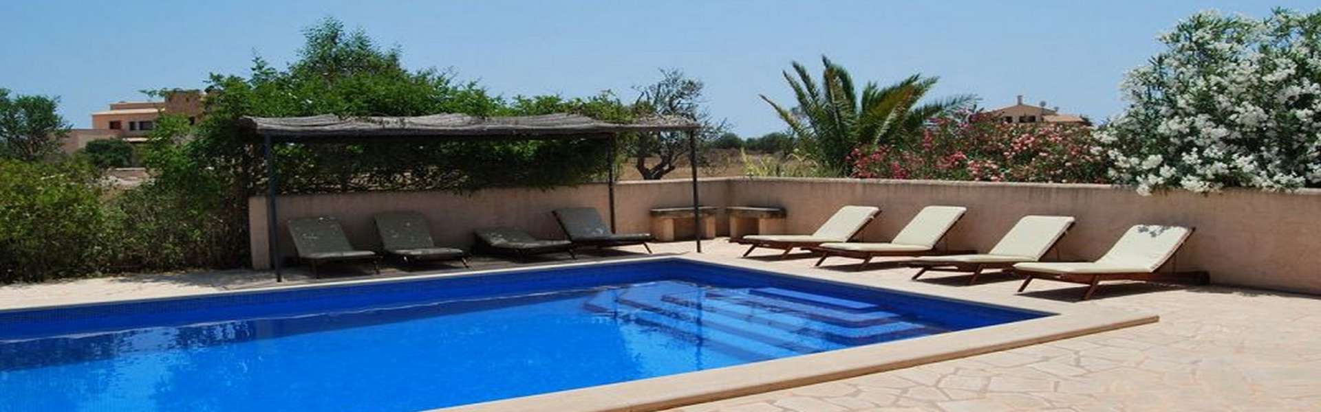 Charming Finca in Es Llombards for sale  