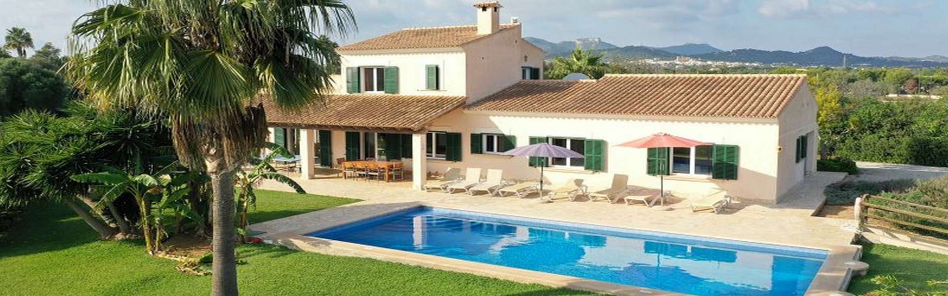 Nice country house with licence for holiday rental in Cala d'Or